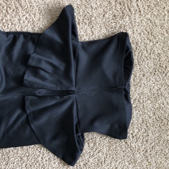 Finn and Clover sleeveless dressy romper - Picture 3 of 5